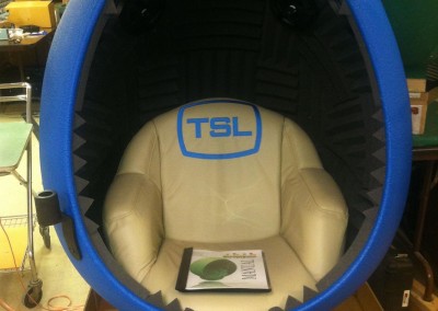 customer-sound-egg-chair-14