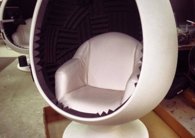 customer-sound-egg-chair-29