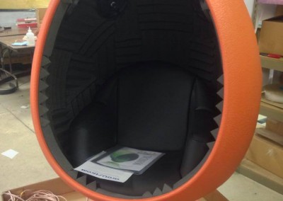 customer-sound-egg-chair-33