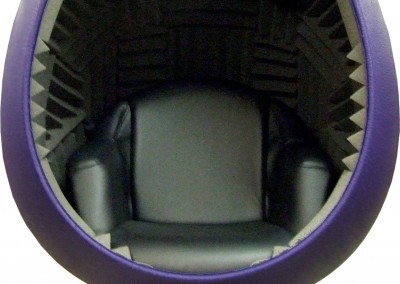 customer-sound-egg-chair-5